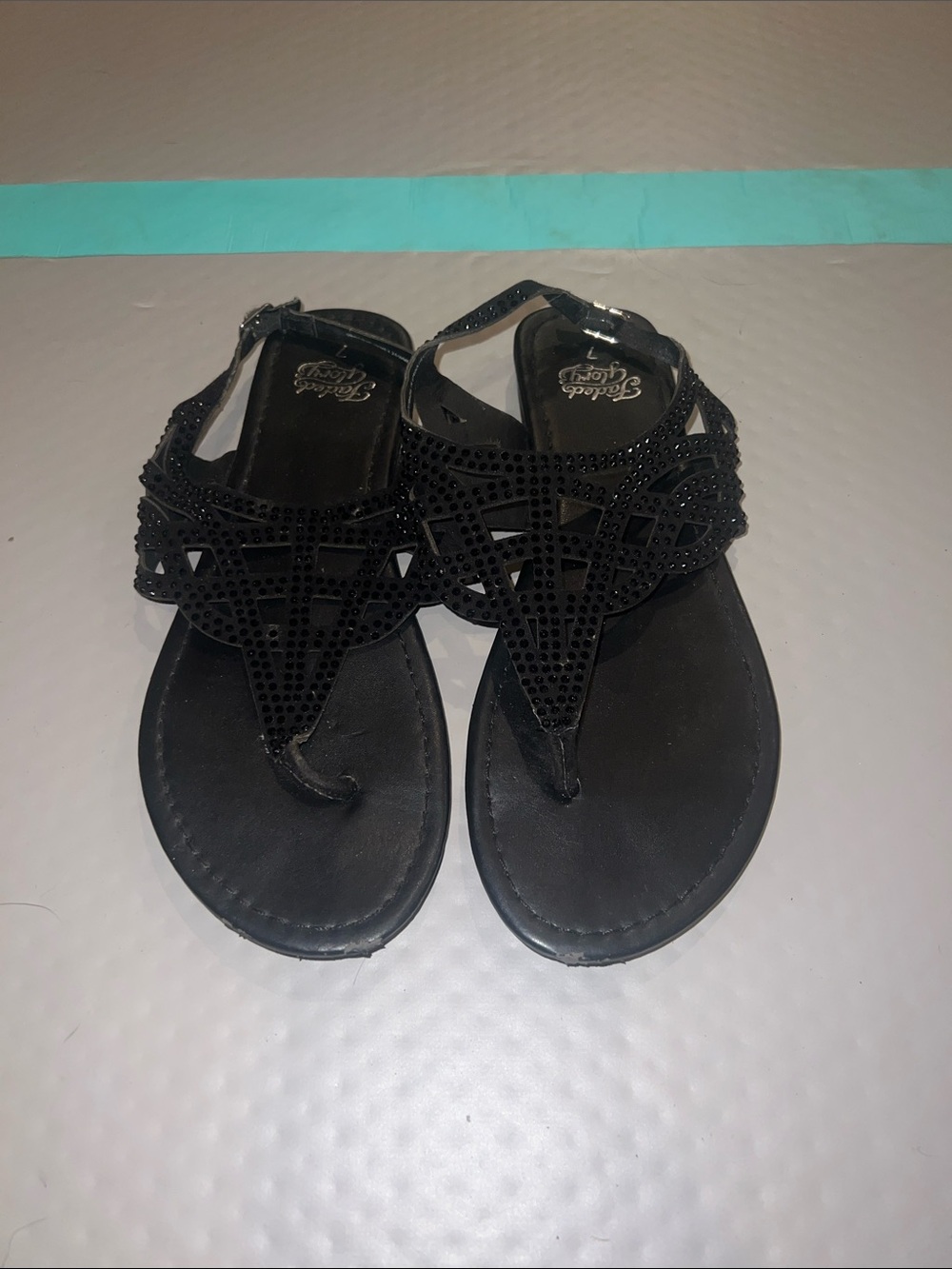 Faded Glory Black Rhinestone Thong Sandals